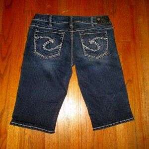 SILVER JEANS Suki Bermuda Jean Shorts Plus Sz 33